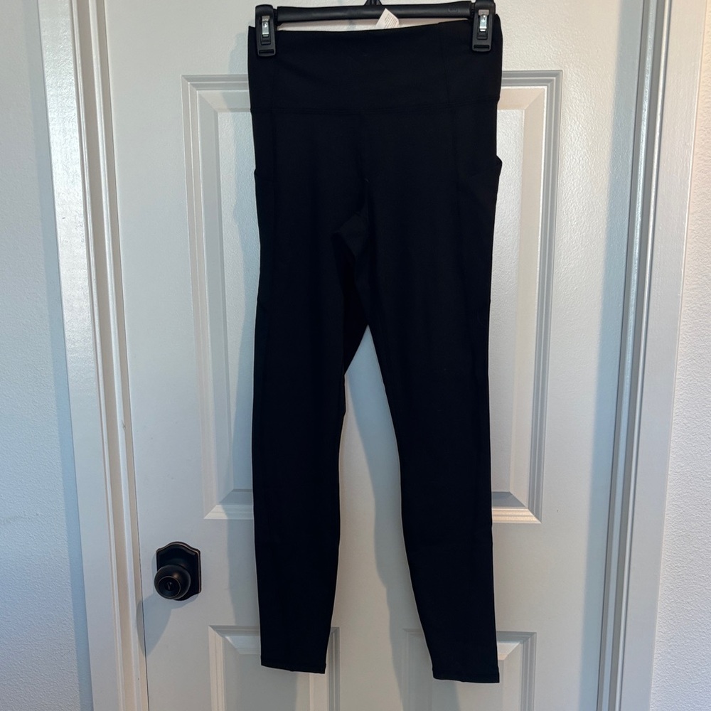 Fabletics Black Oasis High-Waisted Leggings